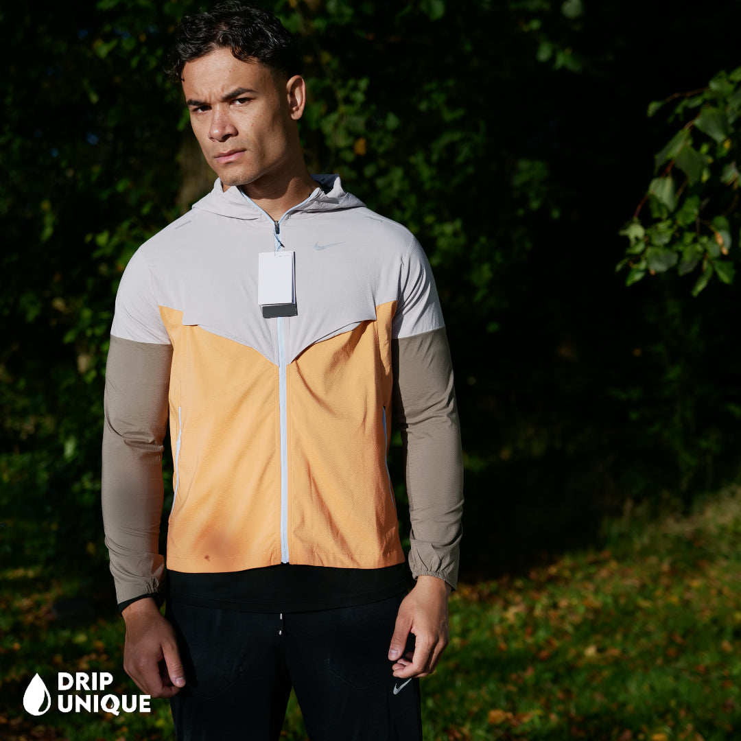 Nike UV Windrunner Jacket Orange/Cream & Black Nike Phenom Pants Set