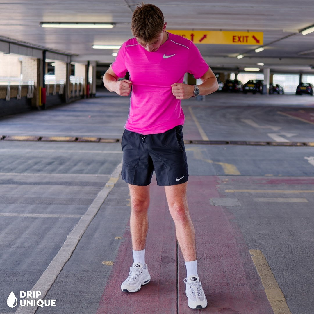 Nike Miler T-Shirt Hot Pink & Black Flex Stride Shorts Set