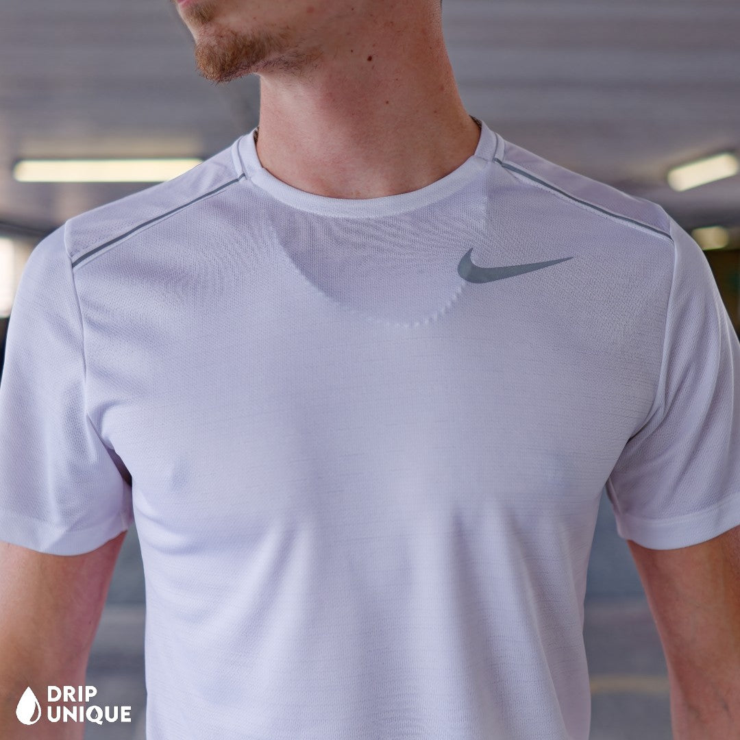 Nike Miler T-Shirt Ice White & Black Flex Stride Shorts Set